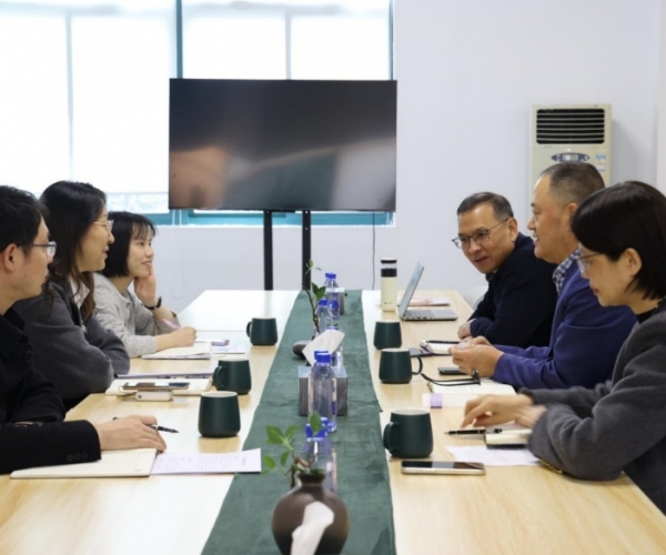 关切关切落实处，政企同心谋发展