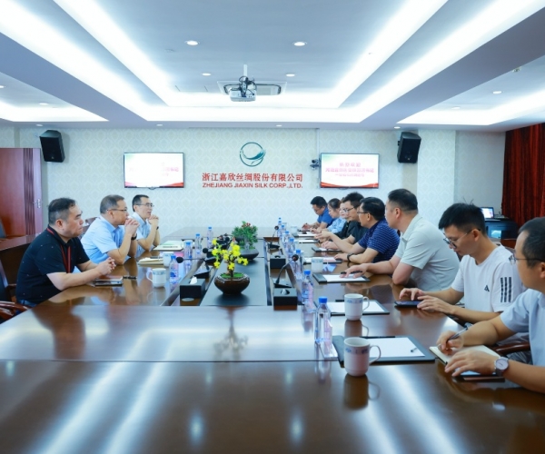 “丝路同源，东升国际有约”  河池市宜州招商团走进东升国际丝绸，共绘新“丝”路！